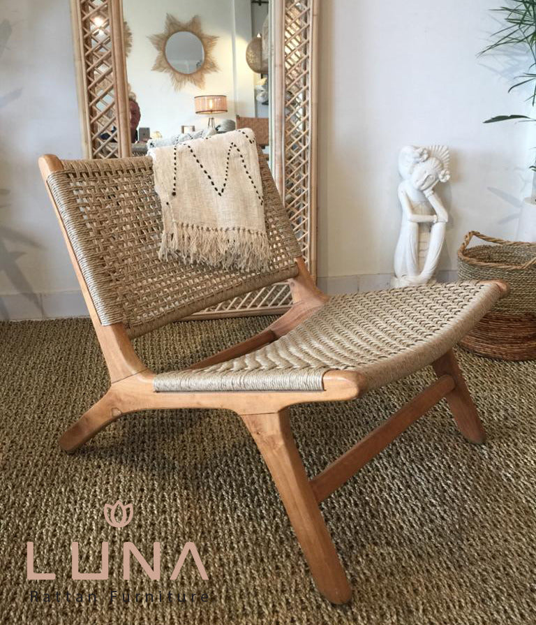 LAZY - Wood Chair with Rattan Weaving