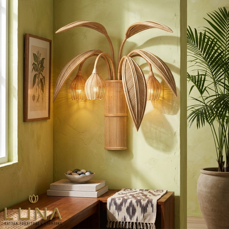 COCO - Tropical Wall Lamp