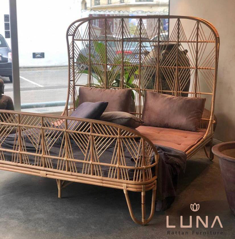 BIRGITTE - Rattan Bed Vintage