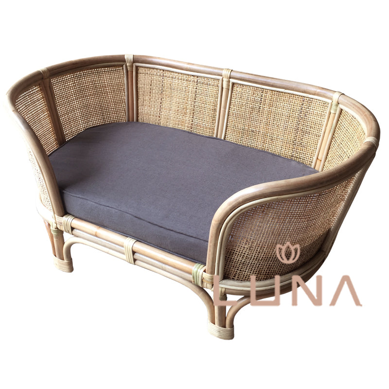 JACK - Dog Basket Rattan antik