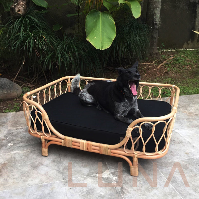 THEO - Dog Basket Rattan