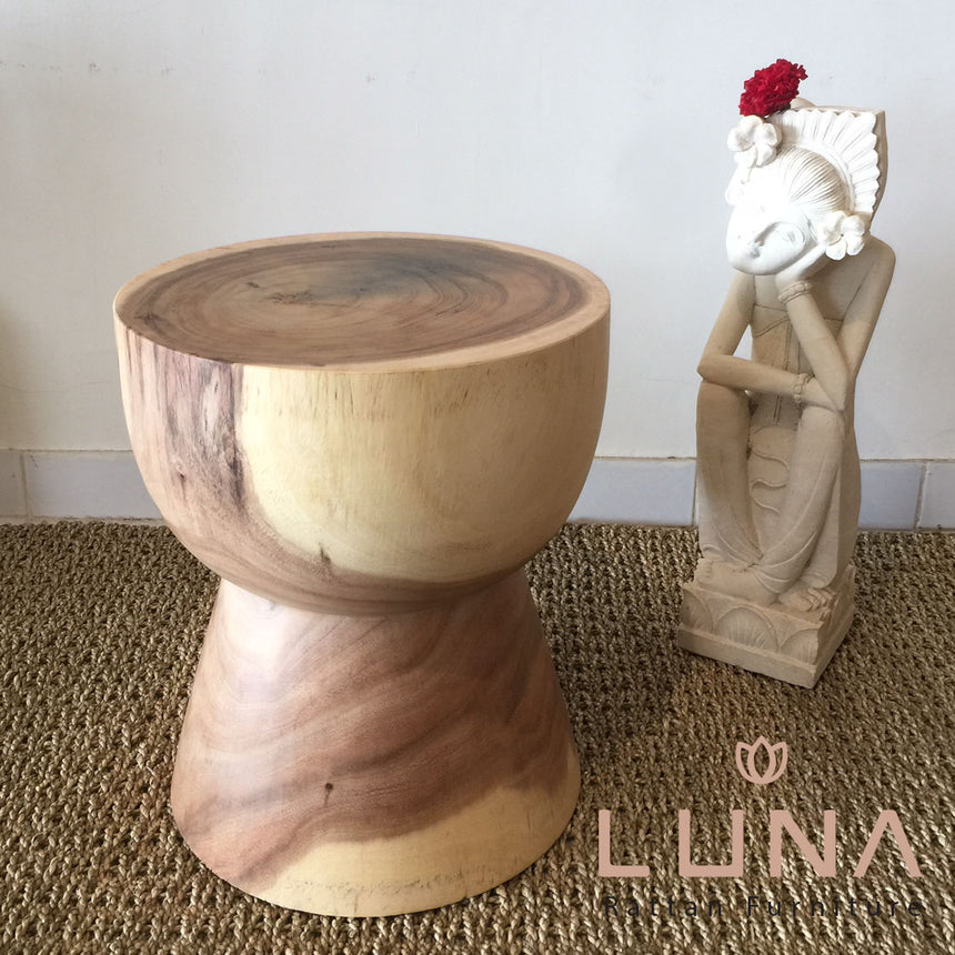 HUGO - Solid Wood Stool - Natural